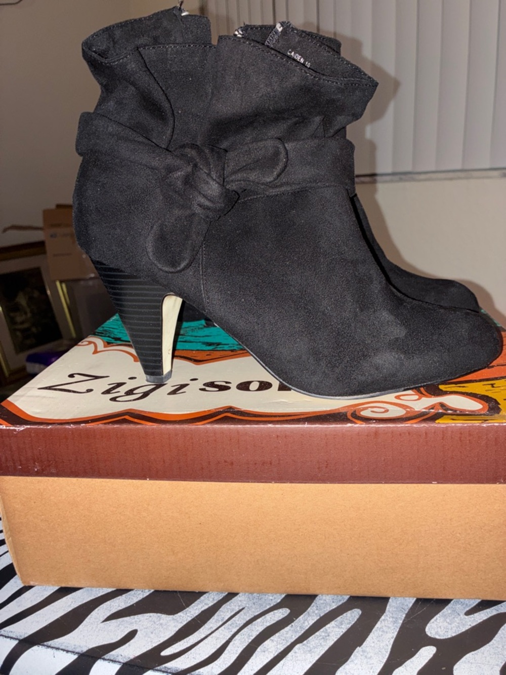 Zigi Soho Black Suede Ankle Tie Heeled Boots - Picture 7 of 16